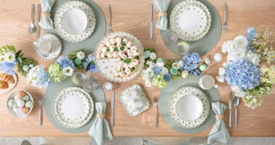Easter table with Easter Delight in green and white A spring-decorated Easter table with Villeroy & Boch Easter Delight: delicate green tones, floral details, and loving accents for a harmonious, modern Easter ensemble.