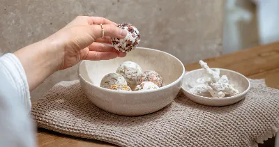 Opruimen wordt inspiratie: Sorteer en orden je favoriete items met porseleinen schalen van Villeroy & Boch.