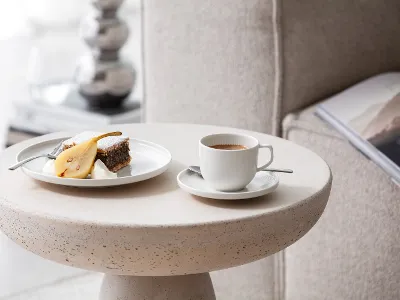 【新品未使用★専用お箱付】Villeroy&Bochワイングラス ディープボウル 新品未使用☆専用お箱付】Villeroy&Bochワイングラス ディープ