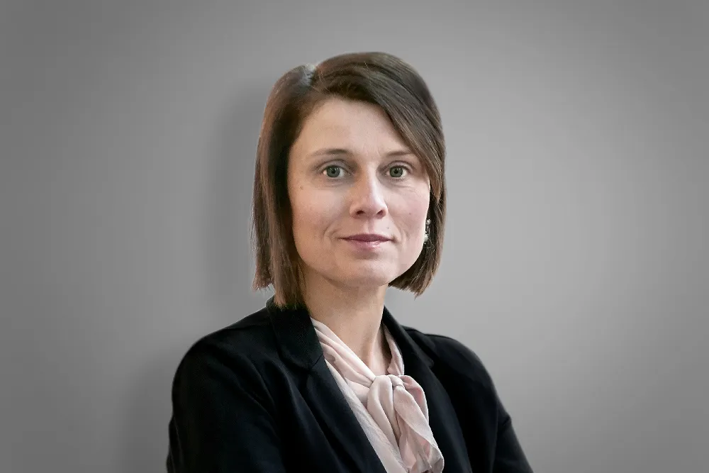 L'employée Mandy Peters est photographiée de profil