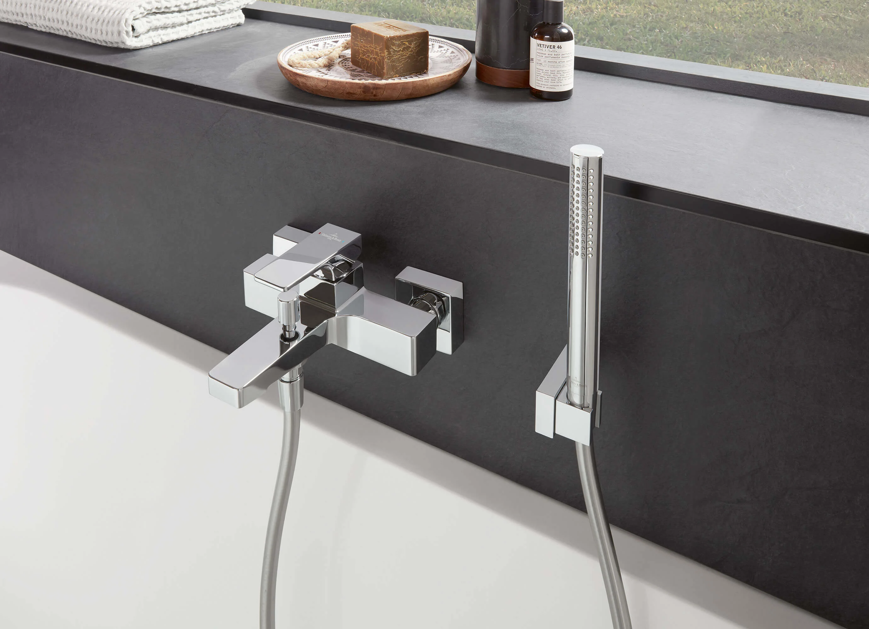 Rubinetto Per Vasca Da Bagno Con Doccetta A 5 Funzioni, Rubinetto Per Vasca Da Bagno Cromato BONADE Con Supporto Da Parete E Tubo Doccia Da 150 Cm Per Doccia Da Bagno - Foto 5