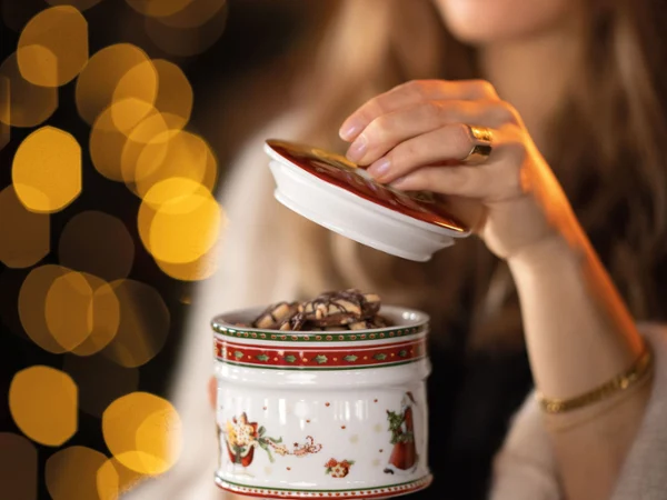 Christmas biscuit boxes from Villeroy & Boch