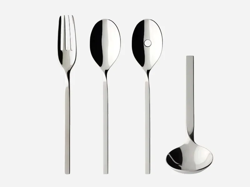 Newwave US 4-piece serving set on freestanding background